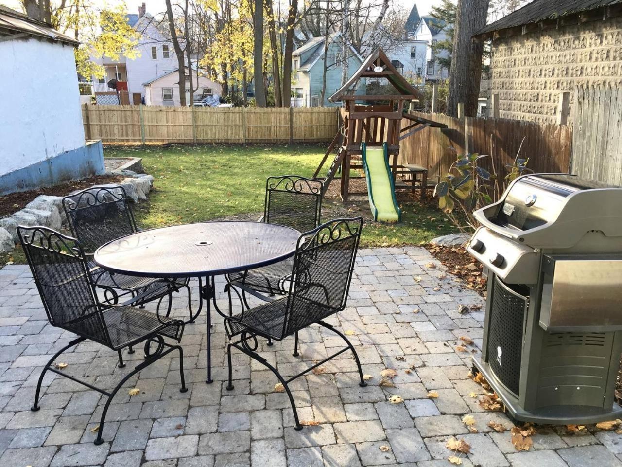 ~*Pet Friendly 30Min To Downtown*~ The Bostonian Villa Buitenkant foto